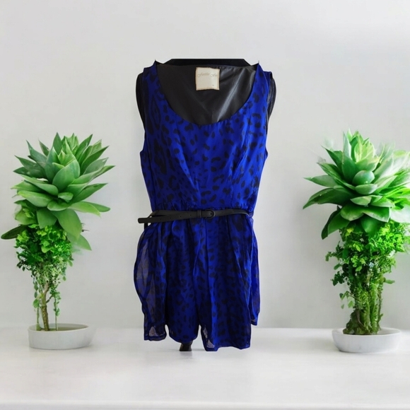 Fumblin Foe Dresses & Skirts - NWOT Gorgeous Blue Dress